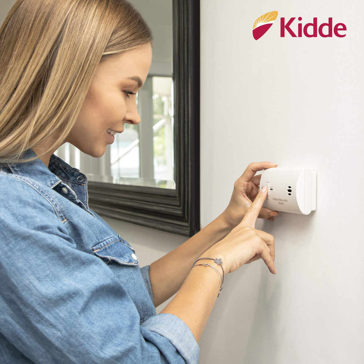 Kidde green LED shows power and readiness