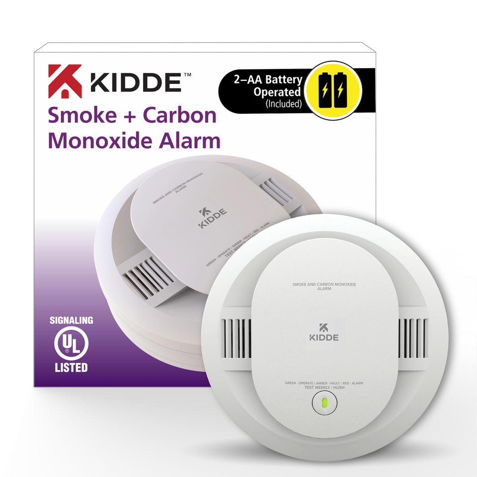 Kidde 900-CUDR detector with AA batteries powering operation during outages.