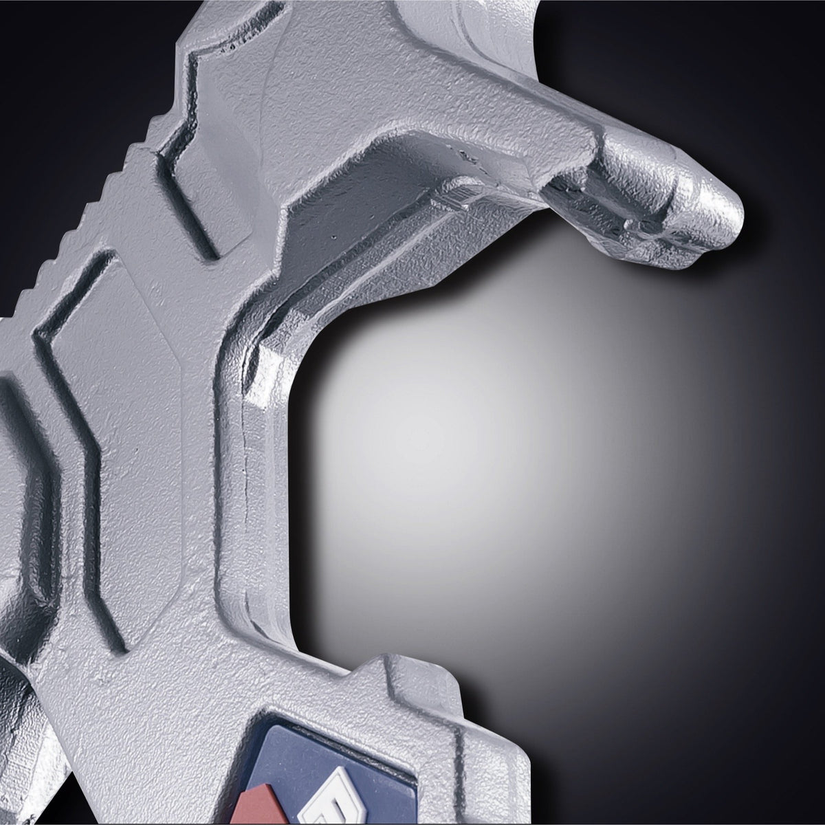 Kilimanjaro Vaughan 15 Inch Demolition Tool closeup head for durability.