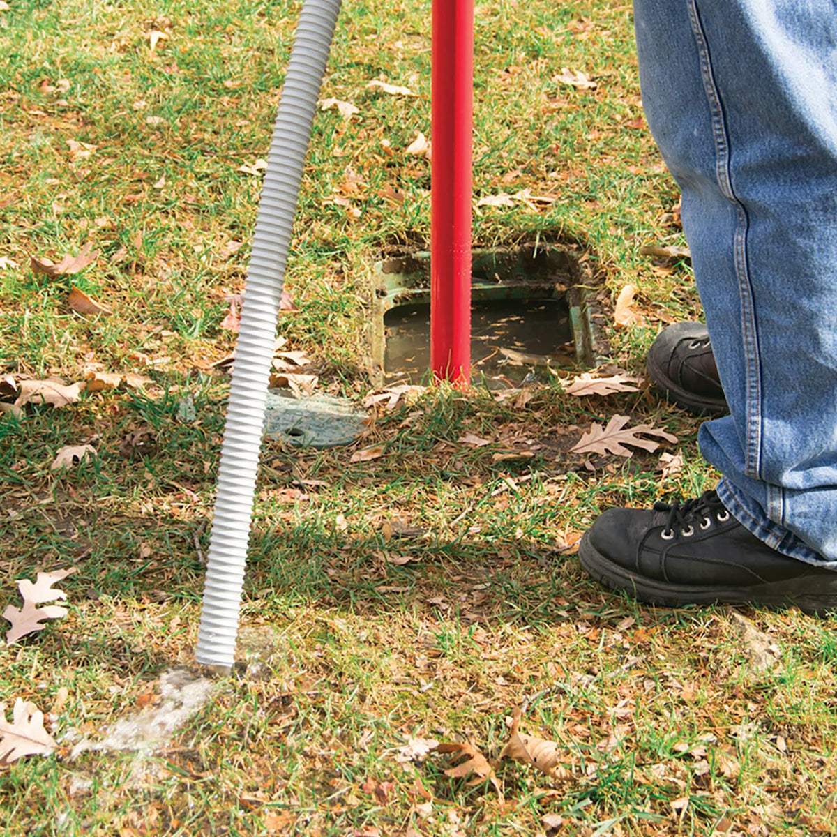 King Innovation 48072 flexible discharge hose directs water evacuation precisely