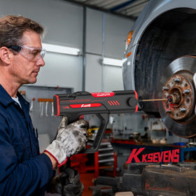KKSEVENS induction heater rapid 25s heating for stubborn fasteners.