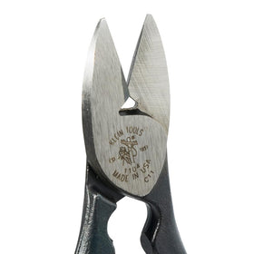 Klein Tools 1104 made in USA signals premium build.