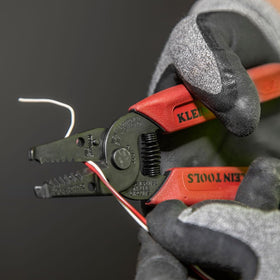 Klein Tools 11046 self-opening spring reduces hand fatigue.