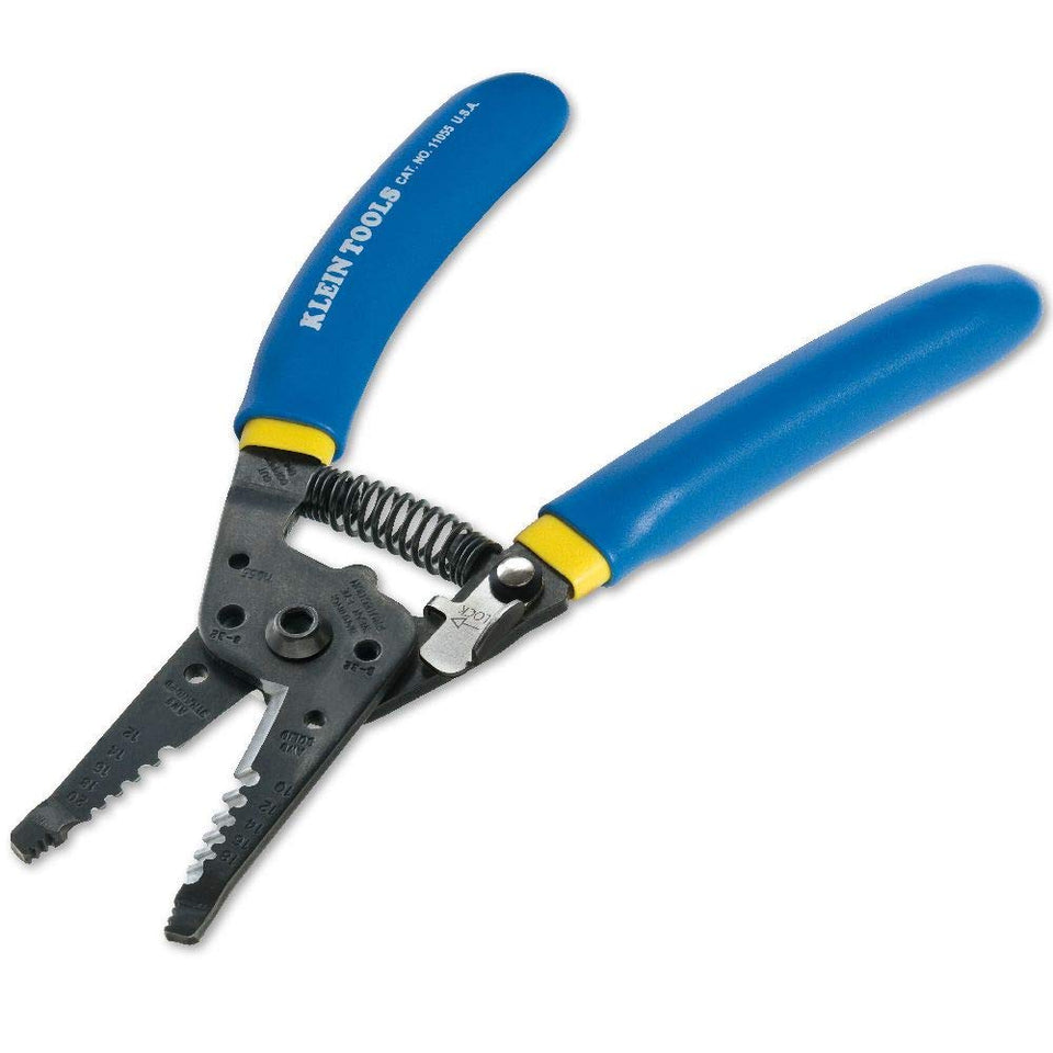 Klein Tools 11055EP wire cutter nose close-up for precise shaping and pulling of copper.