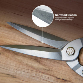 Klein Tools 1302S self-open latch enables one-handed use.
