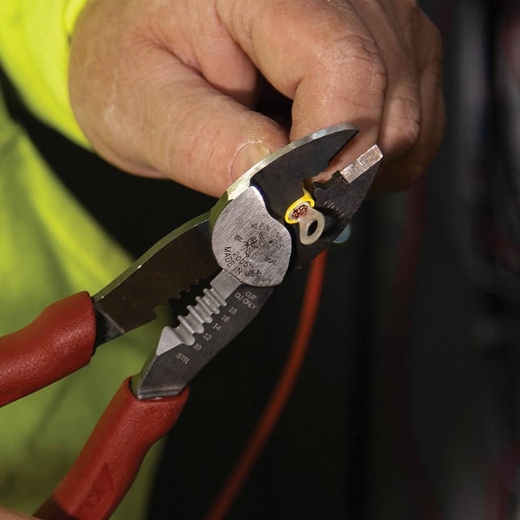 Klein Tools 2005N below rivet shear cutter in action for copper wire