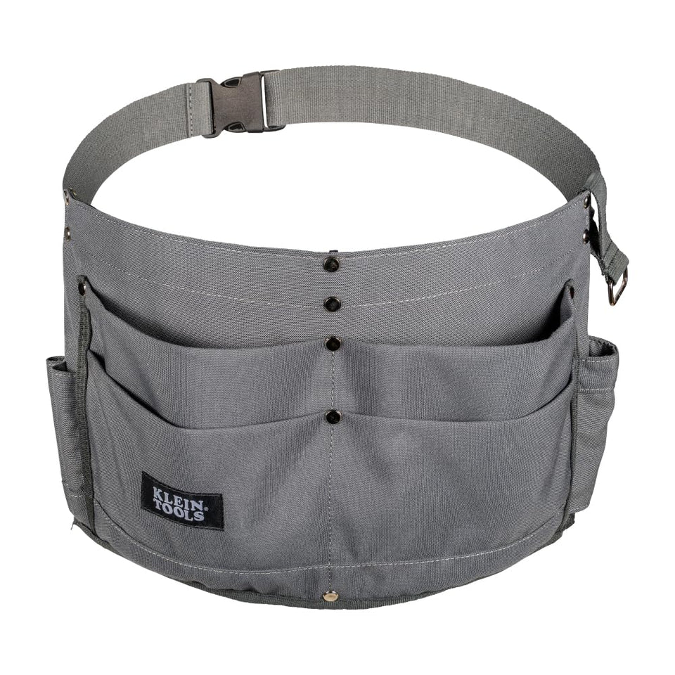Klein Tools 21022 apron with front pockets for quick screws and nails access.