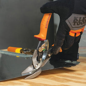 Contoured handles of Klein Tools 2400L color-coded by cutting pattern.