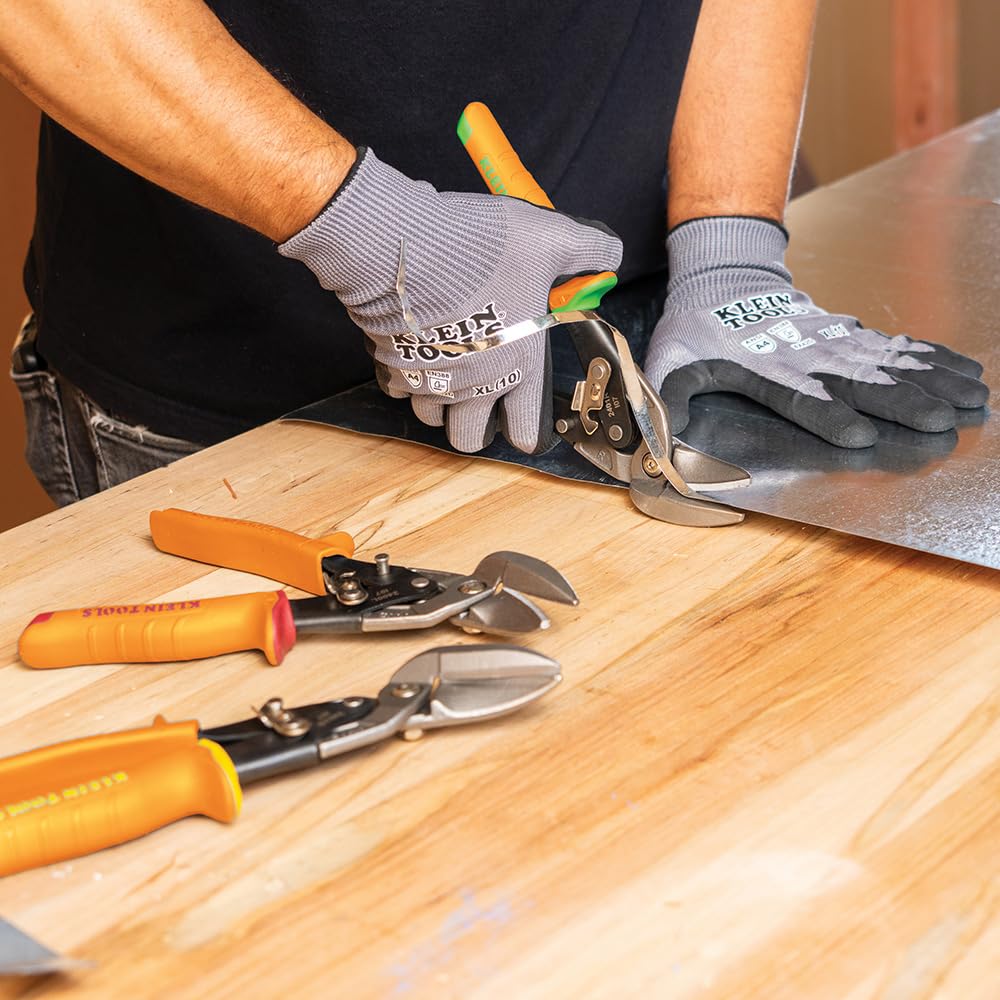 Safety clasp on Klein Tools 2400L keeps jaws closed when stored.