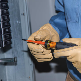 Klein Tools 32287 insulated screwdriver square end 1 for precise work