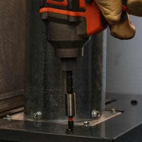 Klein Tools 32308 stored bits inside handle for on-site efficiency.