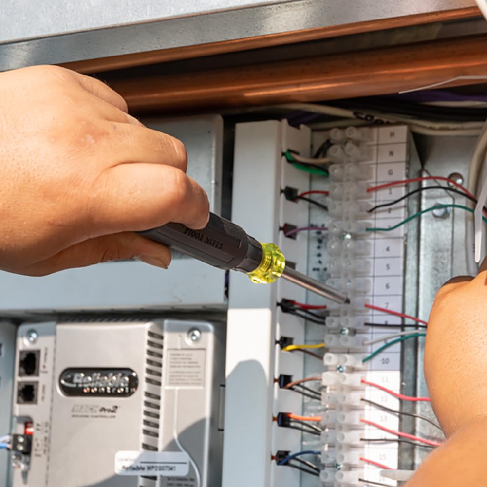 Klein Tools 32327 terminal-block use for electronics wiring.