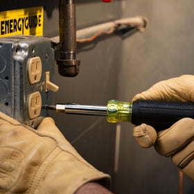 Klein Tools 32500 blast-finish bit close-up showing firm grip