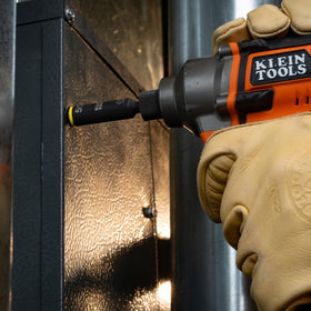 Klein Tools 32500HD cushioned grip enhances comfort during long sessions
