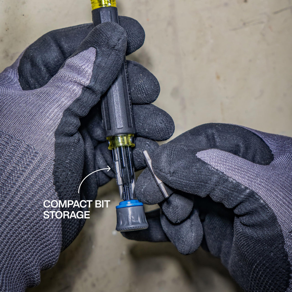 Spin cap on Klein Tools 32611P enables precise control during delicate tasks.