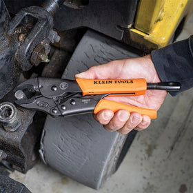 Klein Tools 38660 molded grips for all-day comfort.