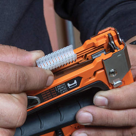 Klein Tools 450-100 supports 1/4, 5/16, and 11/32 inch staples