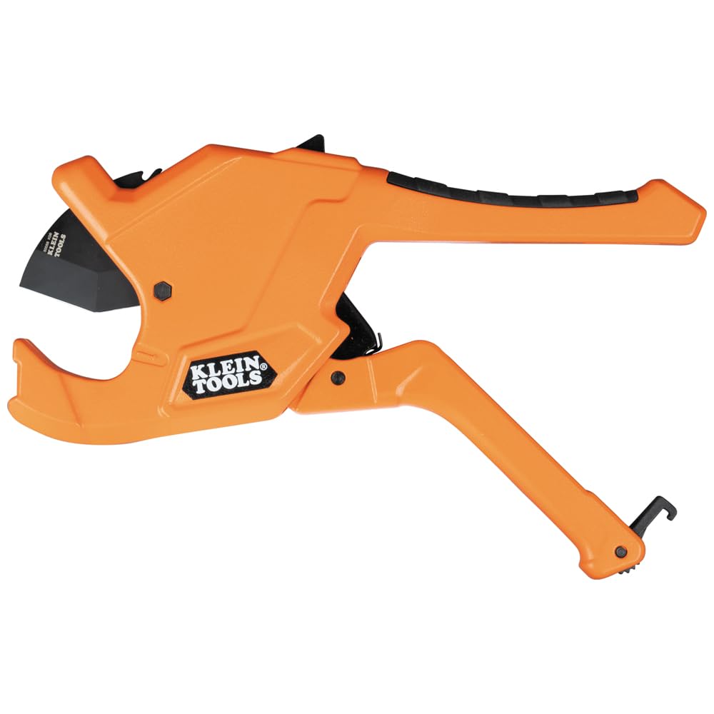 Klein Tools 50044 ratcheting pipe cutter close-up jaw for precise cuts