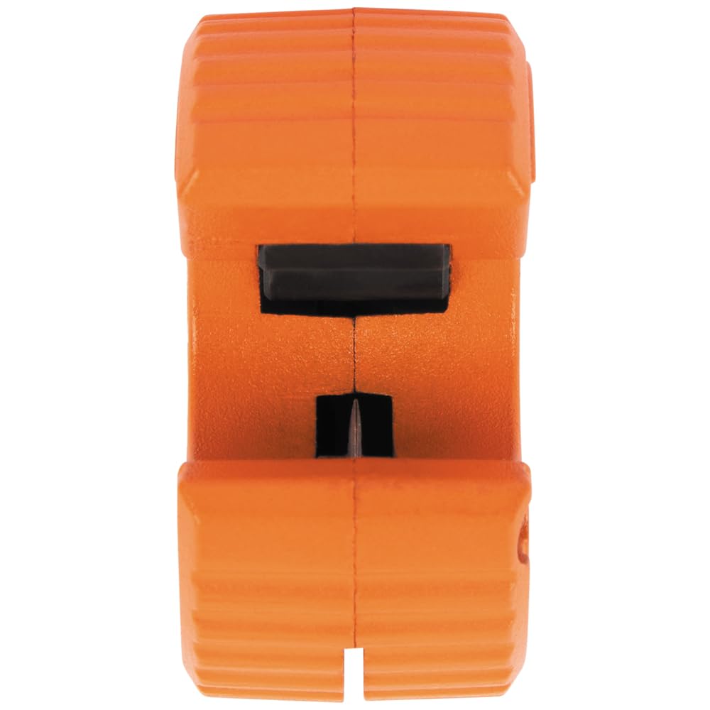 Klein Tools 50055 rugged blade for extended cutting life.