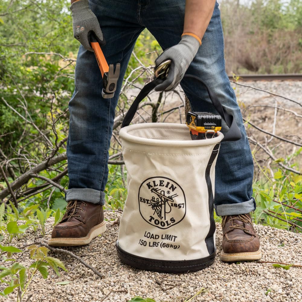 Klein Tools 5109SLR canvas bucket with extended strap for stable transport