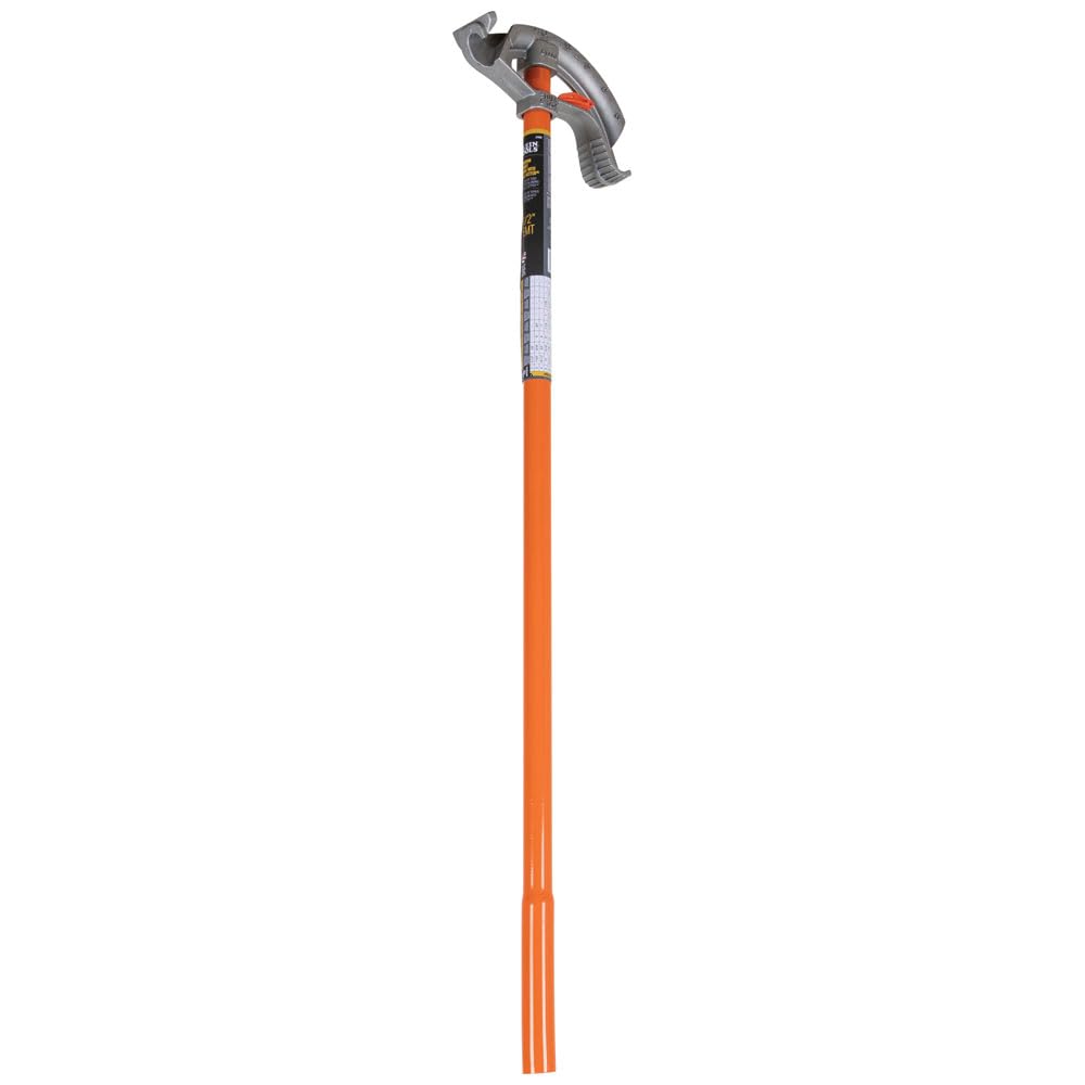 Klein Tools 51606 angle setter conduit bender in action for precise 1/2-inch EMT bends