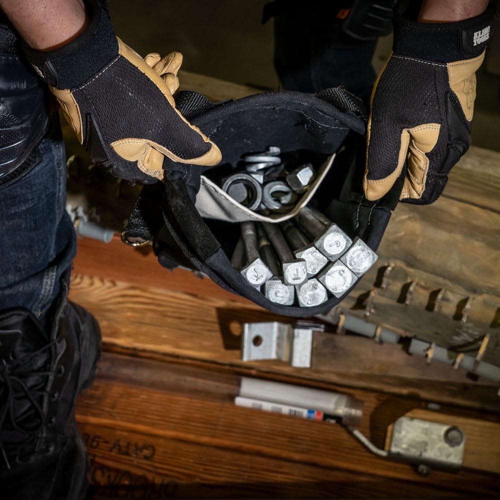 Klein Tools 51A bottom leather reinforcement and ventilating eyelet enhance durability.