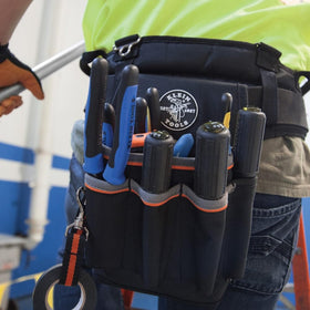 Klein Tools 5241 pouch with five outside pockets for quick tool access.