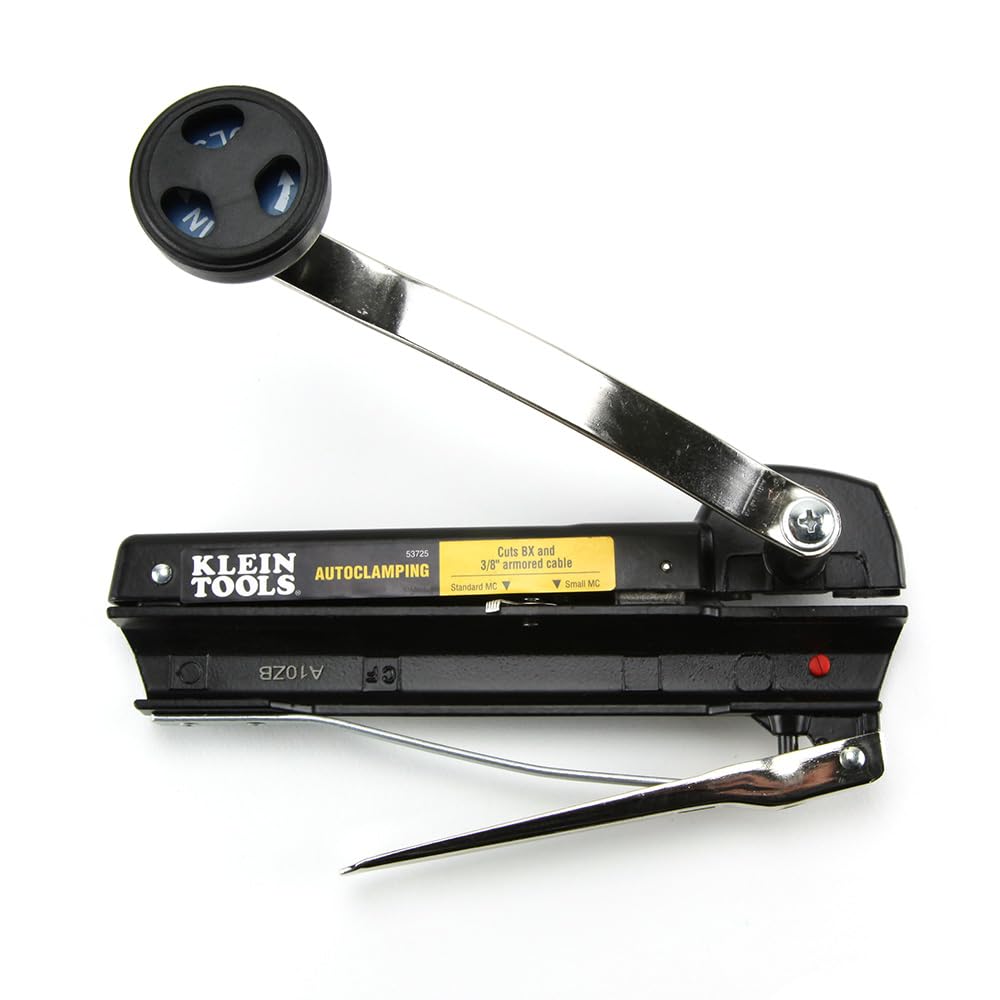 Klein Tools 53725 six blade capacity for field use