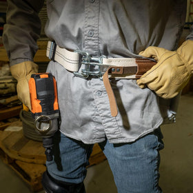 Klein Tools 5425M mildew-resistant weave enhances belt longevity on job sites.