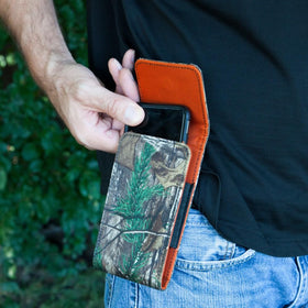 Klein Tools 55564 X-Large camo holder fits a wide range of smartphones