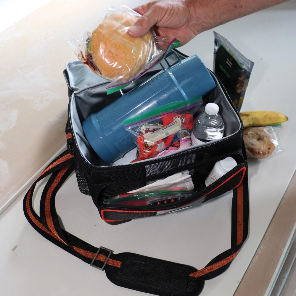 Klein Tools 55601 front zipper pocket and mesh side pockets organize small items.
