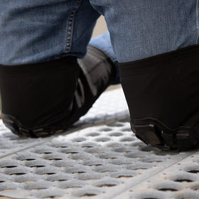 Klein Tools 60611 everyday use knee pads at jobsite or on weekends.