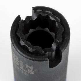 Klein Tools 66031 shows dual hex sizes in one socket for quick switching