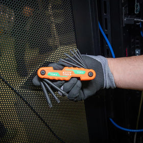 Klein Tools 70543 rust-resistant steel blades resist corrosion