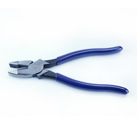 Klein Tools 80020 hot-riveted joint highlighting smooth action