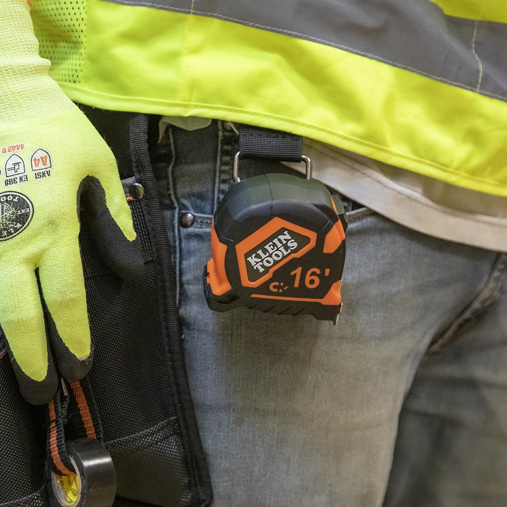 Klein Tools 9216 tape measure rugged, impact-resistant housing