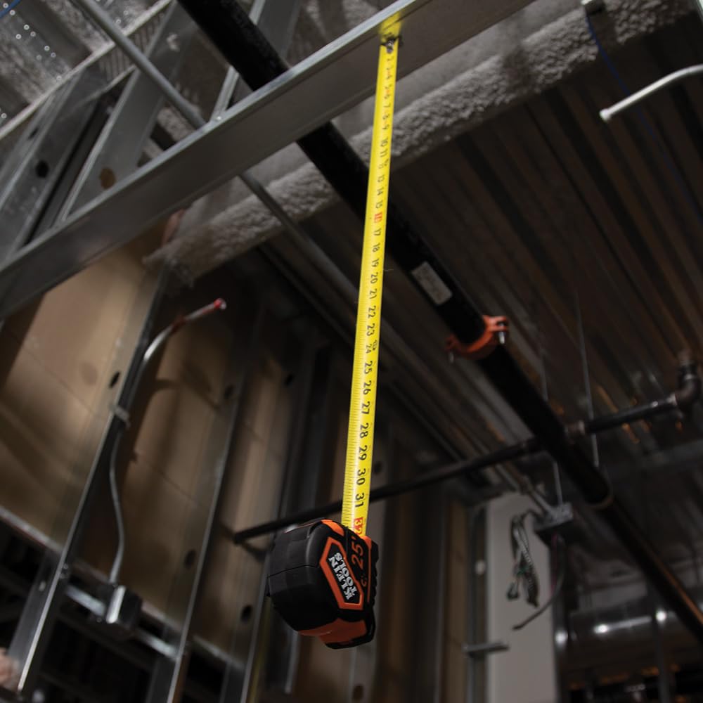 Sturdy metal belt clip keeps Klein Tools 9225 within reach.