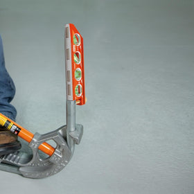 Klein Tools 935AB4V pocket-friendly level for electricians, plumbers, and carpenters