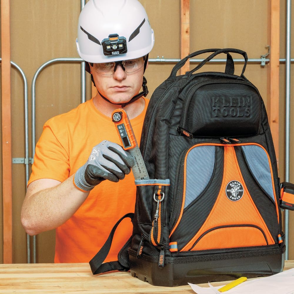 Klein Tools 935DAF compact pocket-friendly design fits in your toolkit