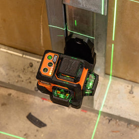 Klein Tools 93CPLG rechargeable power supports all-day use