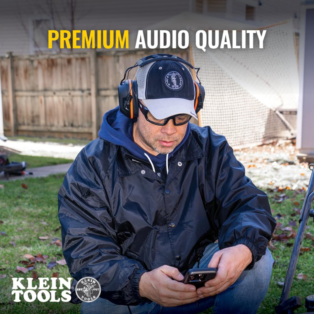 AESEM1 Bluetooth module enables wireless audio and calls on site.