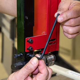 Klein Tools BLS22H heat-treated steel for long-lasting durability