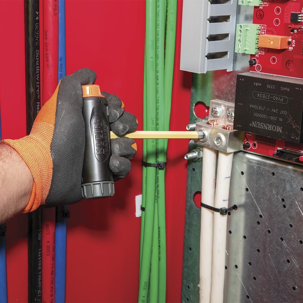 Klein Tools BLS22H twist-lock case offers quick access