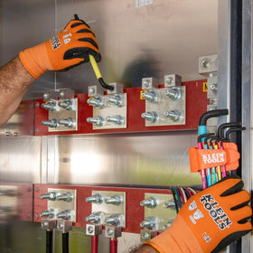 Klein Tools BLS9M features plastic-sleeved round shanks for comfort during use.