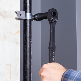 Comfort grip handle designed for high torque tasks