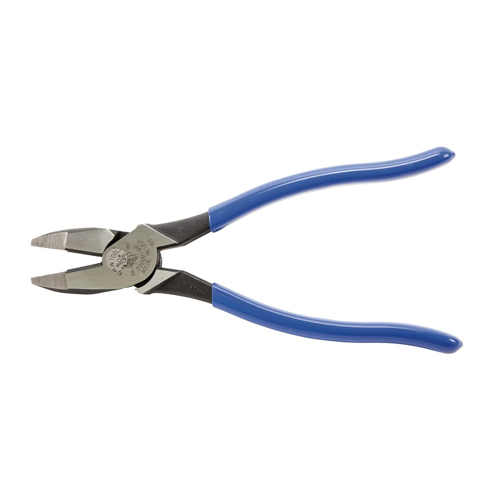 Precision machined knives cut cleanly on fine stranded wire