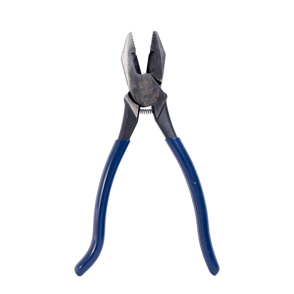 Klein Tools D213-9ST induction-hardened knives extend cutting life