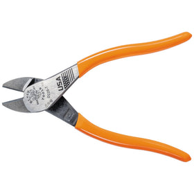 Klein Tools D228-7 being used to cut wire with precision