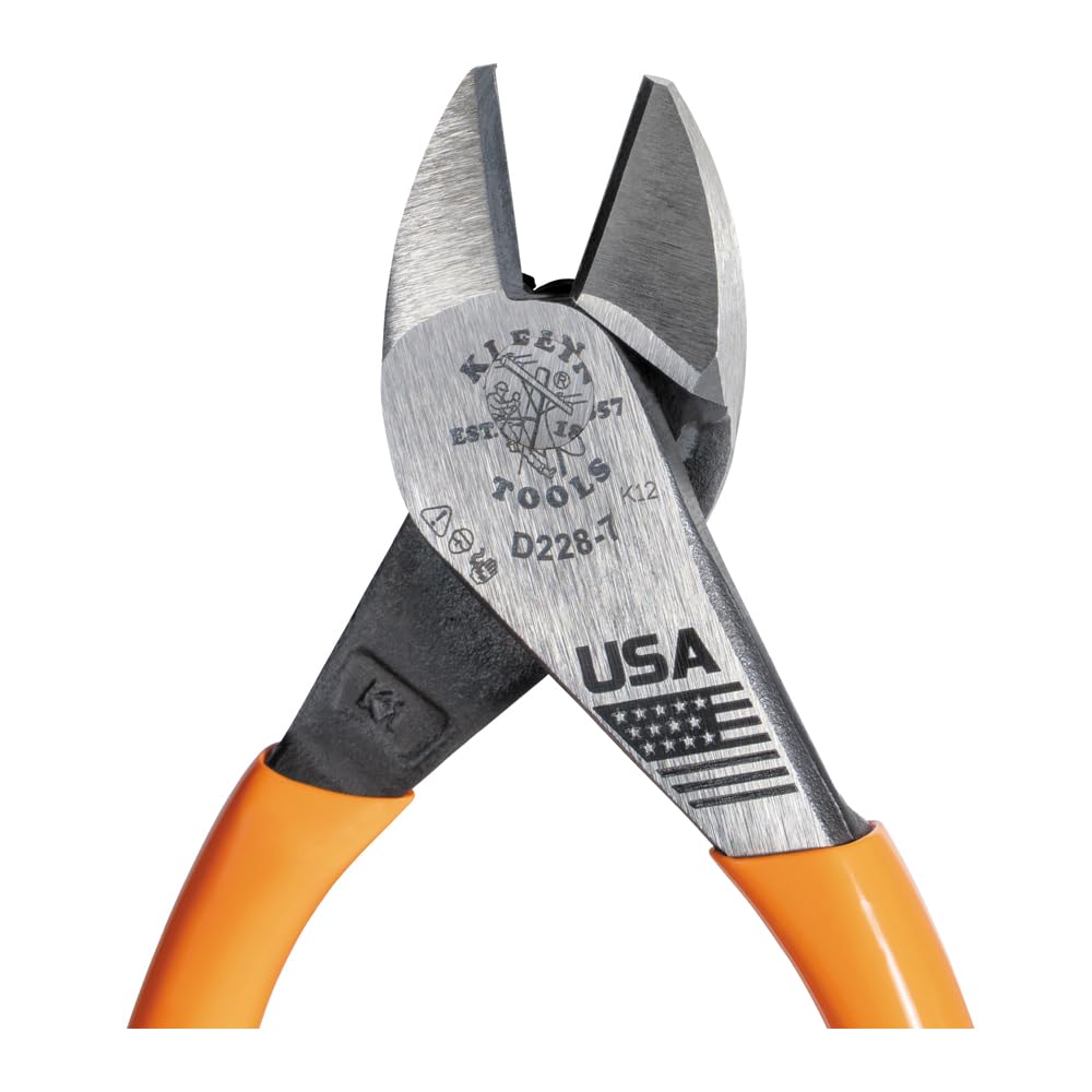 Klein Tools D228-7 pliers side view highlighting compact jaws for close cuts