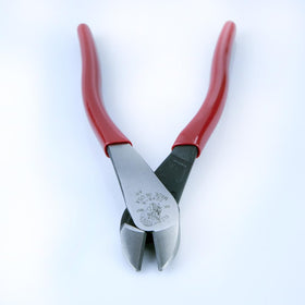 Klein Tools D248-8 hot-riveted joint ensures smooth action and no wobble.